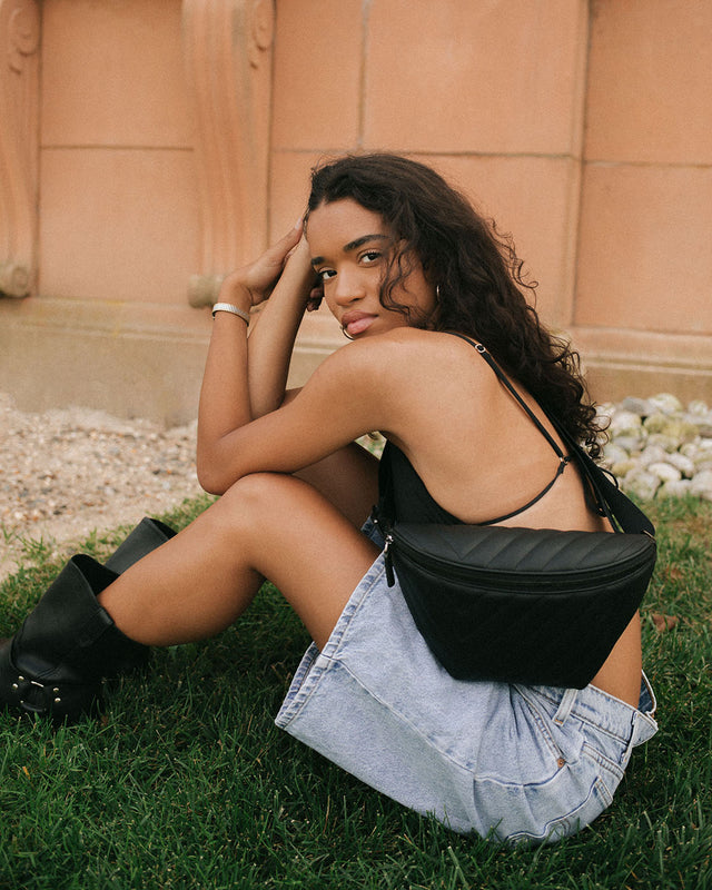 NOIR HONEYPIE BUM BAG